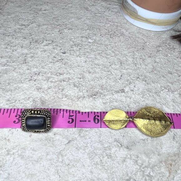 Fashion vintage clip on earring set of 2 - Picture 6 of 6